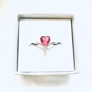 🆓w/$💝Lab Created Pink Heart💖Shaped Ring size7.5